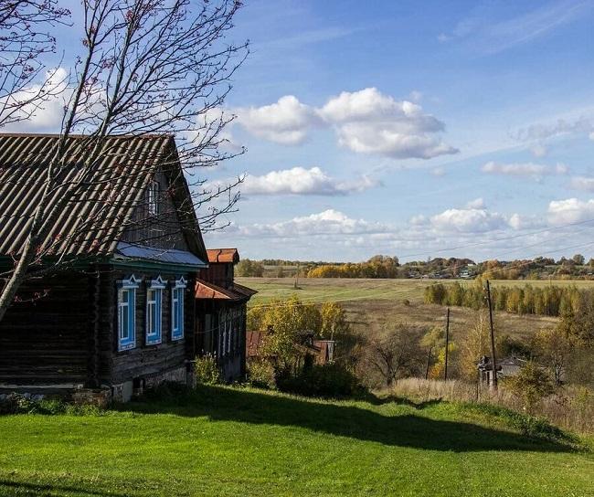 Подробнее о статье Фразы и отрывки из книг про деревню